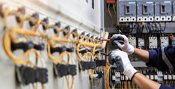 Professional Electrician technician working in Allendale, MI